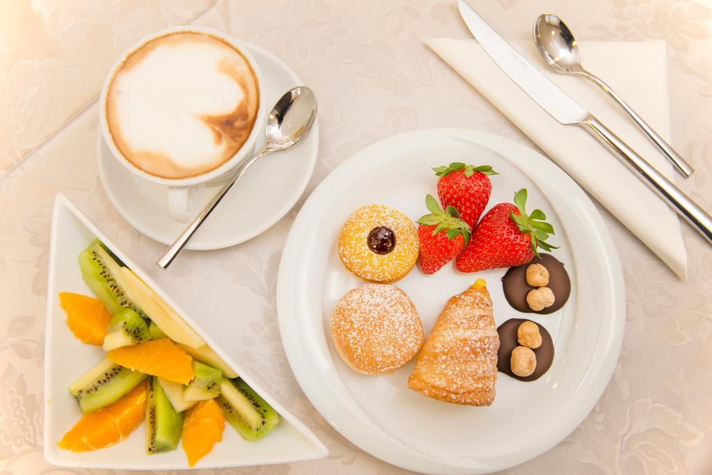 Hotel Cuba 밀라노마리티마 외부 사진